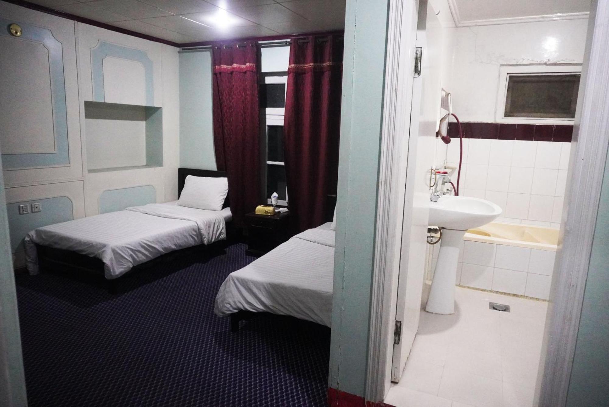 Hotel Dewanekhas スカルドゥ エクステリア 写真
